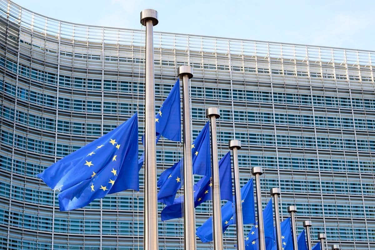 L'Europa punta sull'intelligenza artificiale: 838 milioni per 319 progetti innovativi