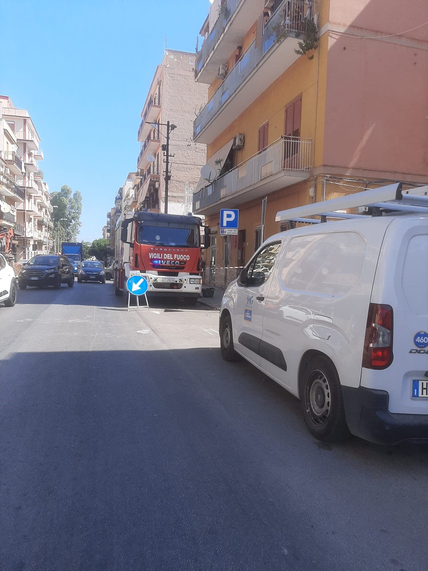 Palermo, fuga di gas in via Papa Sergio: intervento dei tecnici Amg