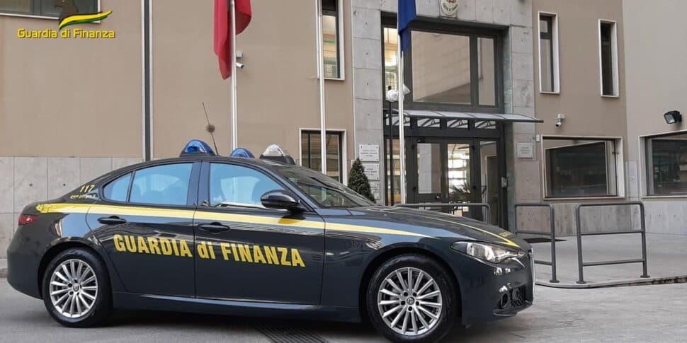 Le indagini: il boss Galatolo continuava a dirigere il clan grazie alla semilibertà