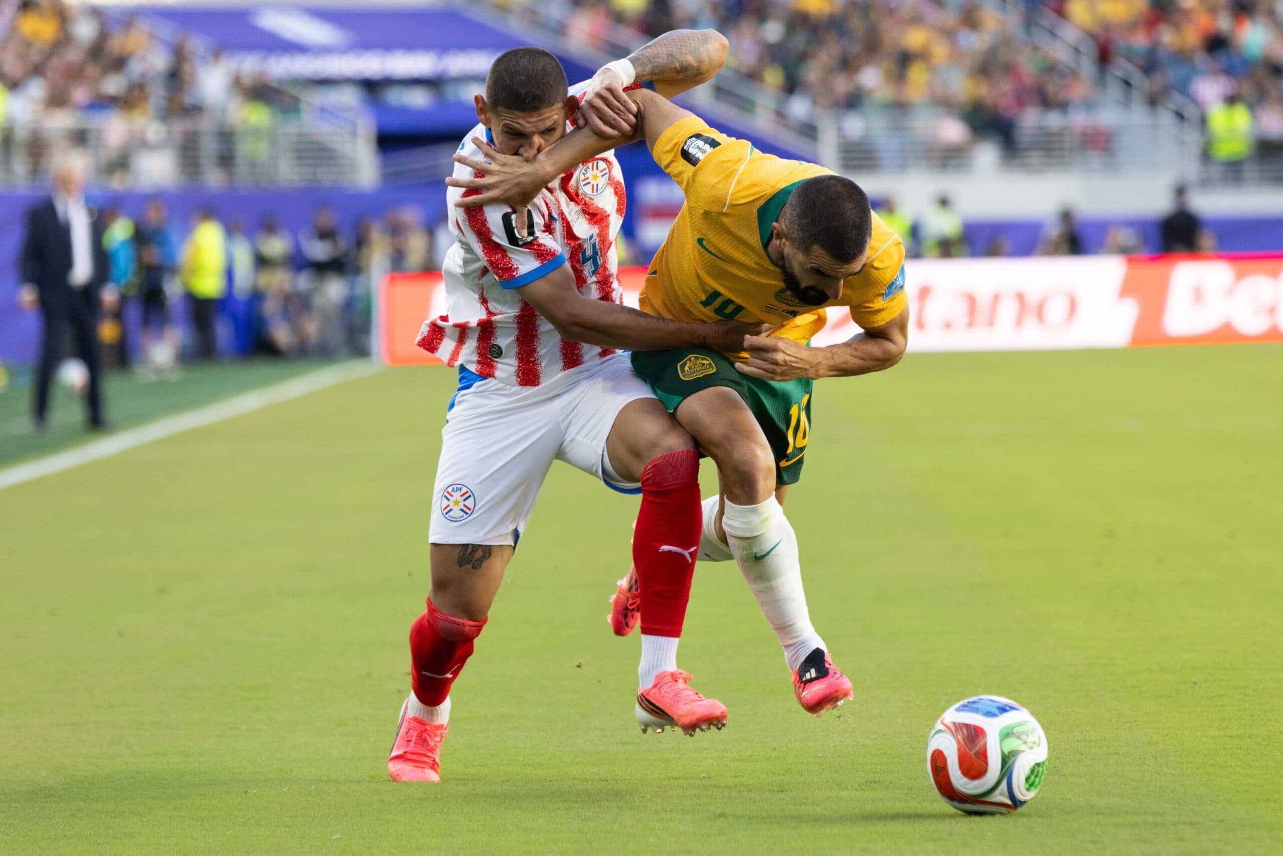 Col Paraguay finisce 0-0, Australia ai sedicesimi