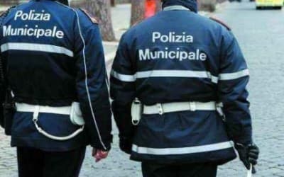 Vigili infedeli a Milano: cinque arresti per verbali falsi e soldi spariti
