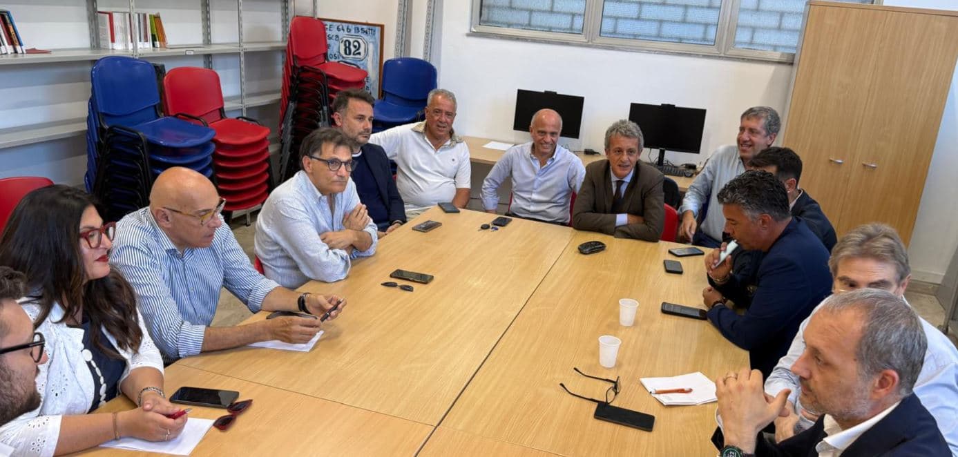 Regionali, il campo progressista punta all'unità ma frena sulle primarie