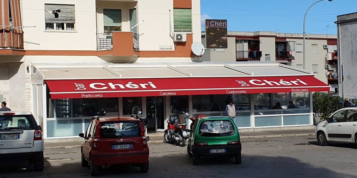 Il bar Chèri era già nel mirino: «Non dobbiamo fermarci, o con le buone o con le cattive»