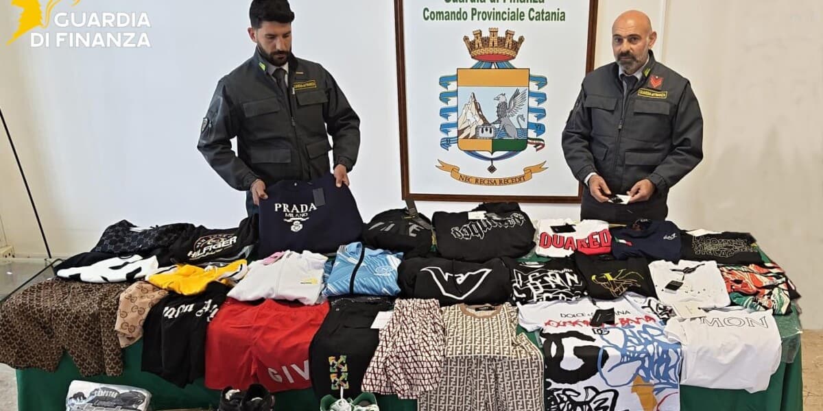 Scarpe e vestiti contraffatti, sequestri a Catania e Trecastagni VIDEO