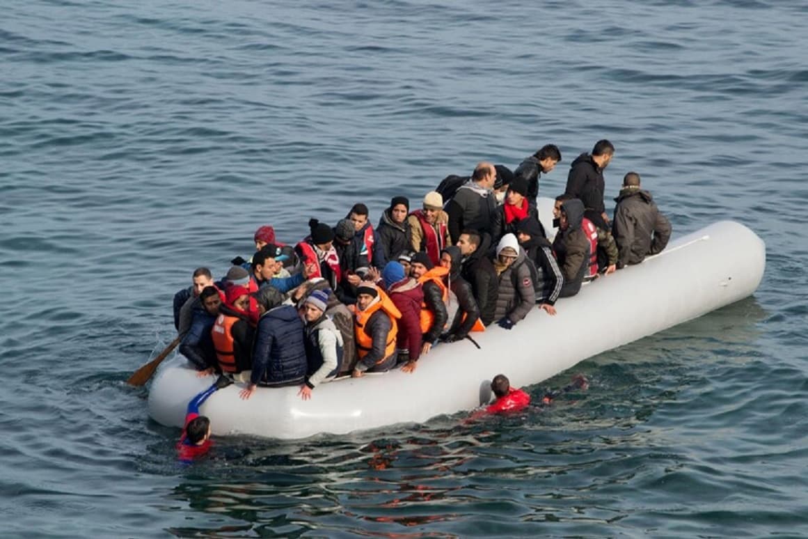Affondano due barche nell'Egeo, 12 migranti morti tra cui un neonato