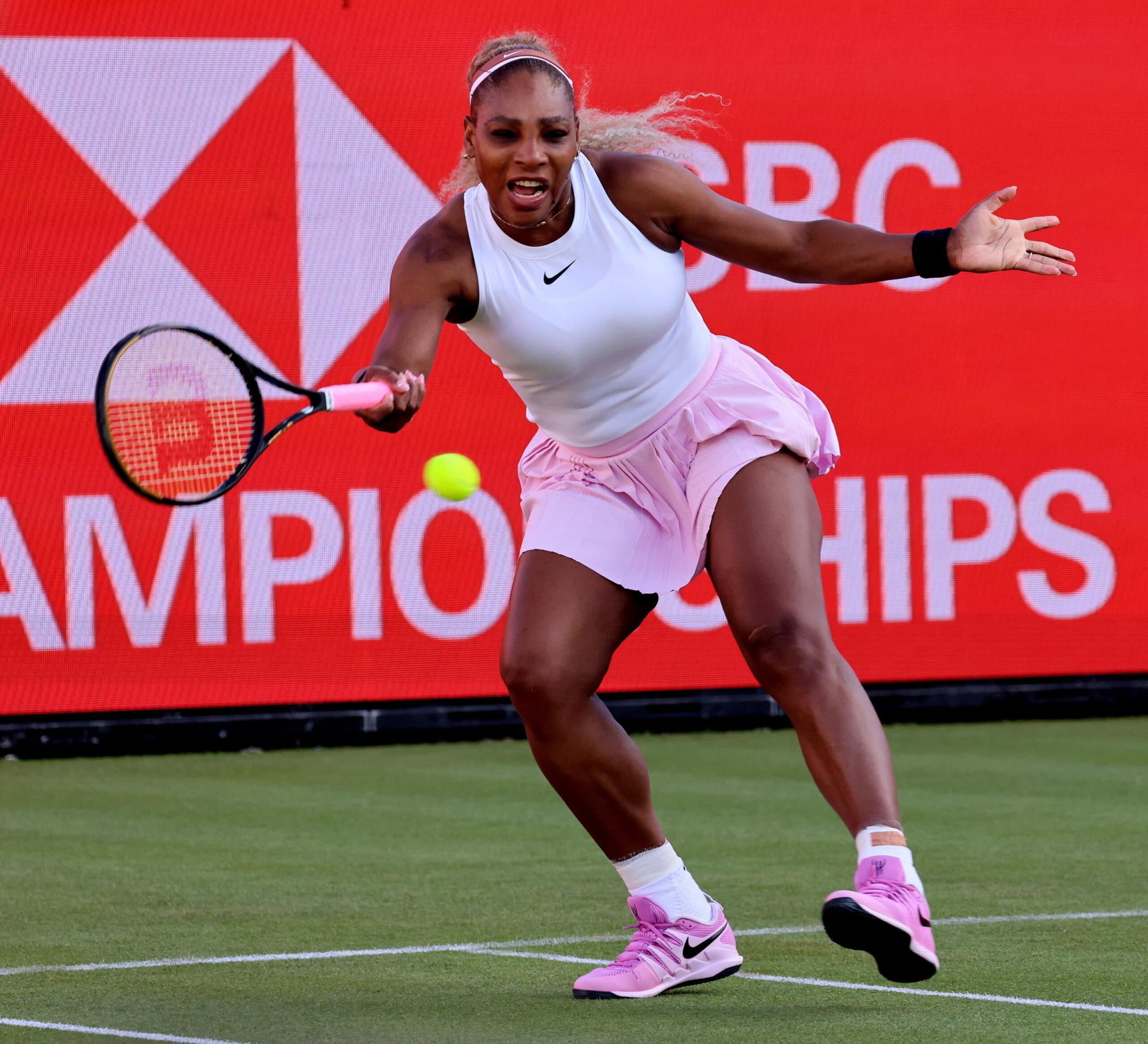 Serena Williams torna in campo a 44 anni e vince