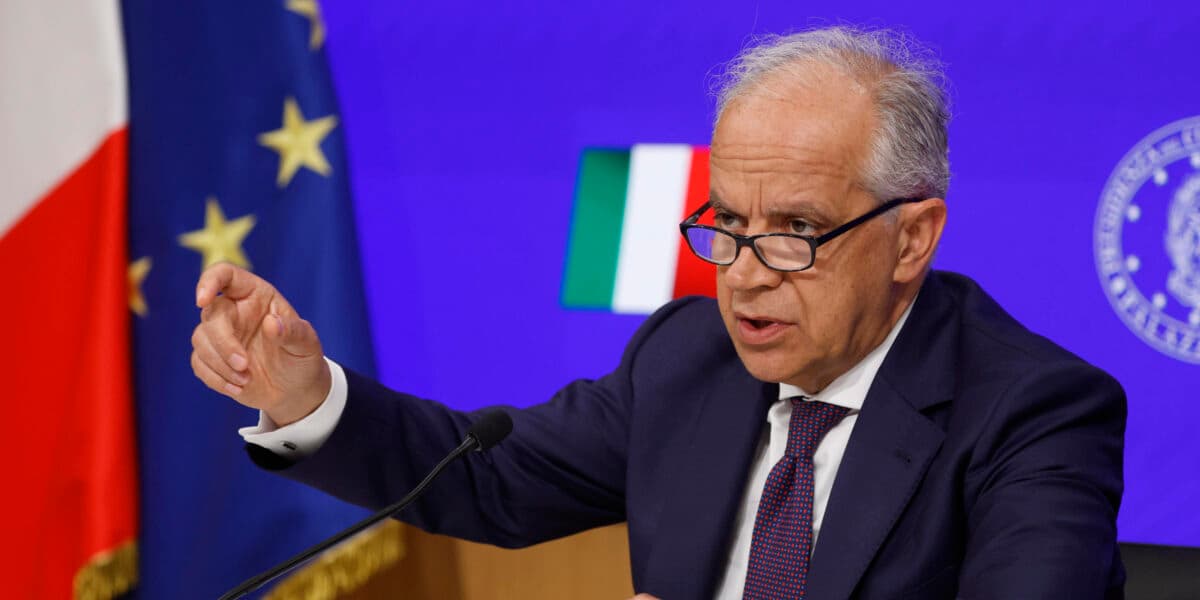 L’allarme criminalità a Palermo, vertice in Prefettura con il ministro Piantedosi