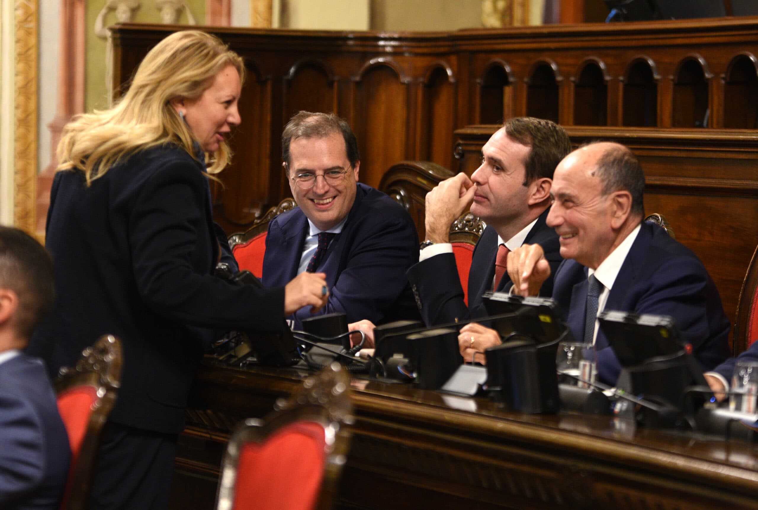 Ars, sì alle assunzioni all'Ast e alla Seus: stop alle altre spese