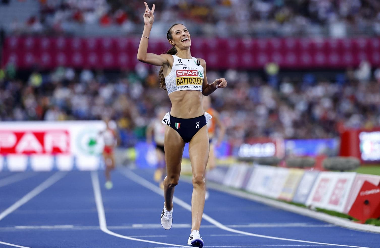 La favola di Nadia Battocletti non si ferma più. Medaglia d'oro agli Europei nei diecimila metri