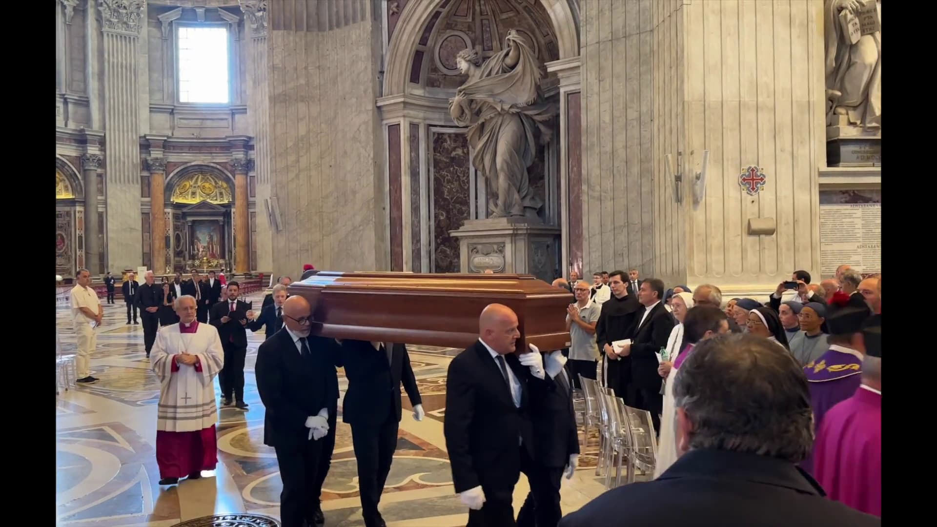 Alla Basilica di San Pietro l’ultimo saluto al cardinale Camillo Ruini