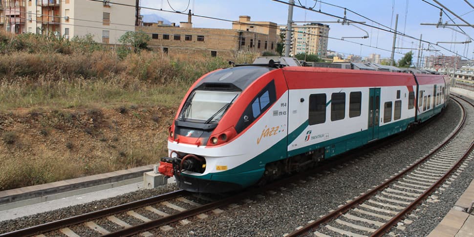 Trenitalia, modifiche alla circolazione sulla linea Messina-Catania-Siracusa