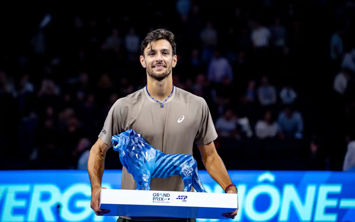 Musetti torna al successo dopo quattro anni: sconfitto Fritz nella finale di Lione, è il terzo titolo ATP