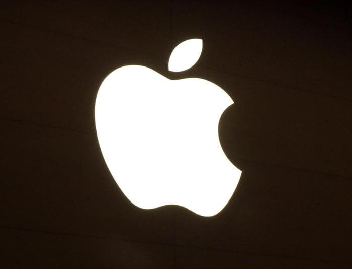 Apple lancia Iphone Duo, il primo pieghevole dell'azienda della mela