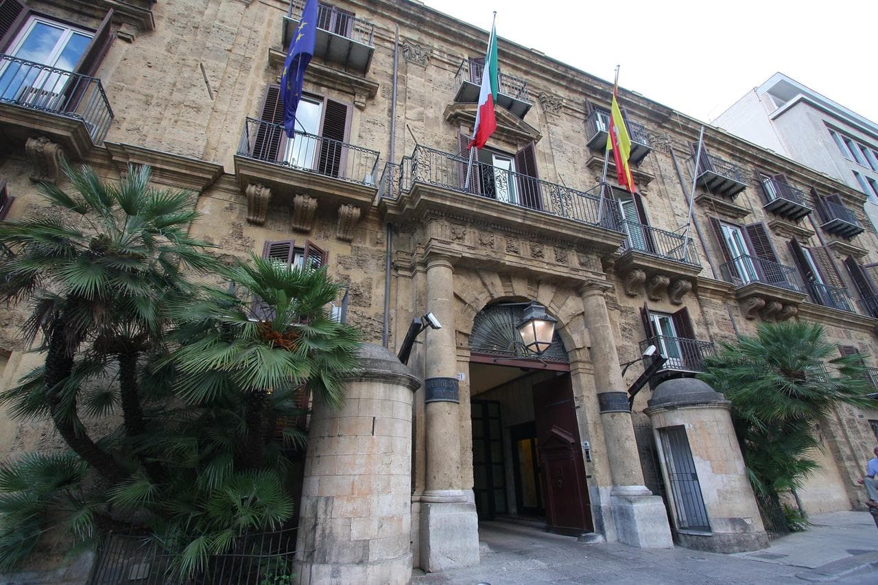 Regione, prorogati fino al 31 dicembre gli incarichi di tutti i dirigenti