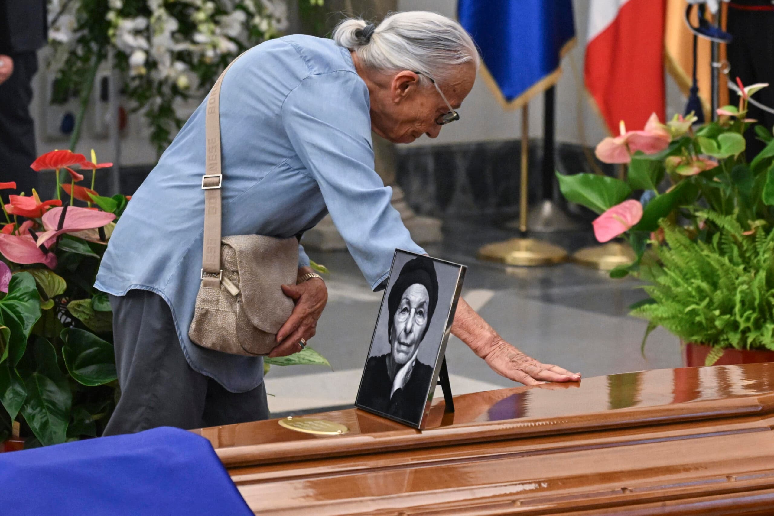 Riaperta la camera ardente per Emma Bonino in Campidoglio