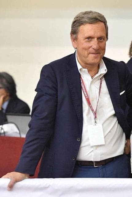 Istituzione e imprese dietro le quinte di un grande show