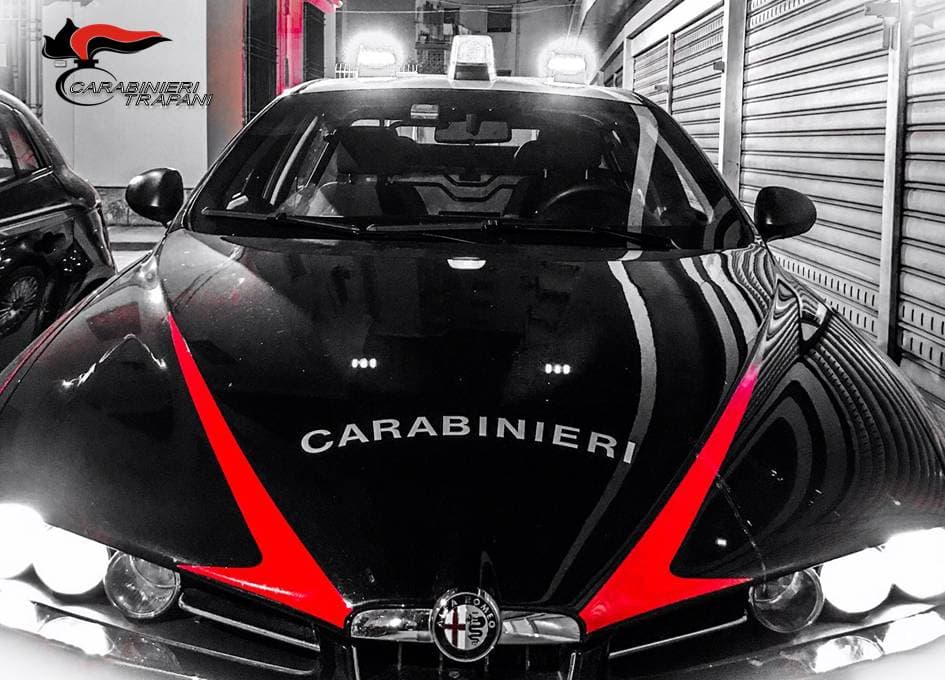 I Carabinieri ritrovano un motorino rubato 42 anni fa e lo restituiscono al proprietario