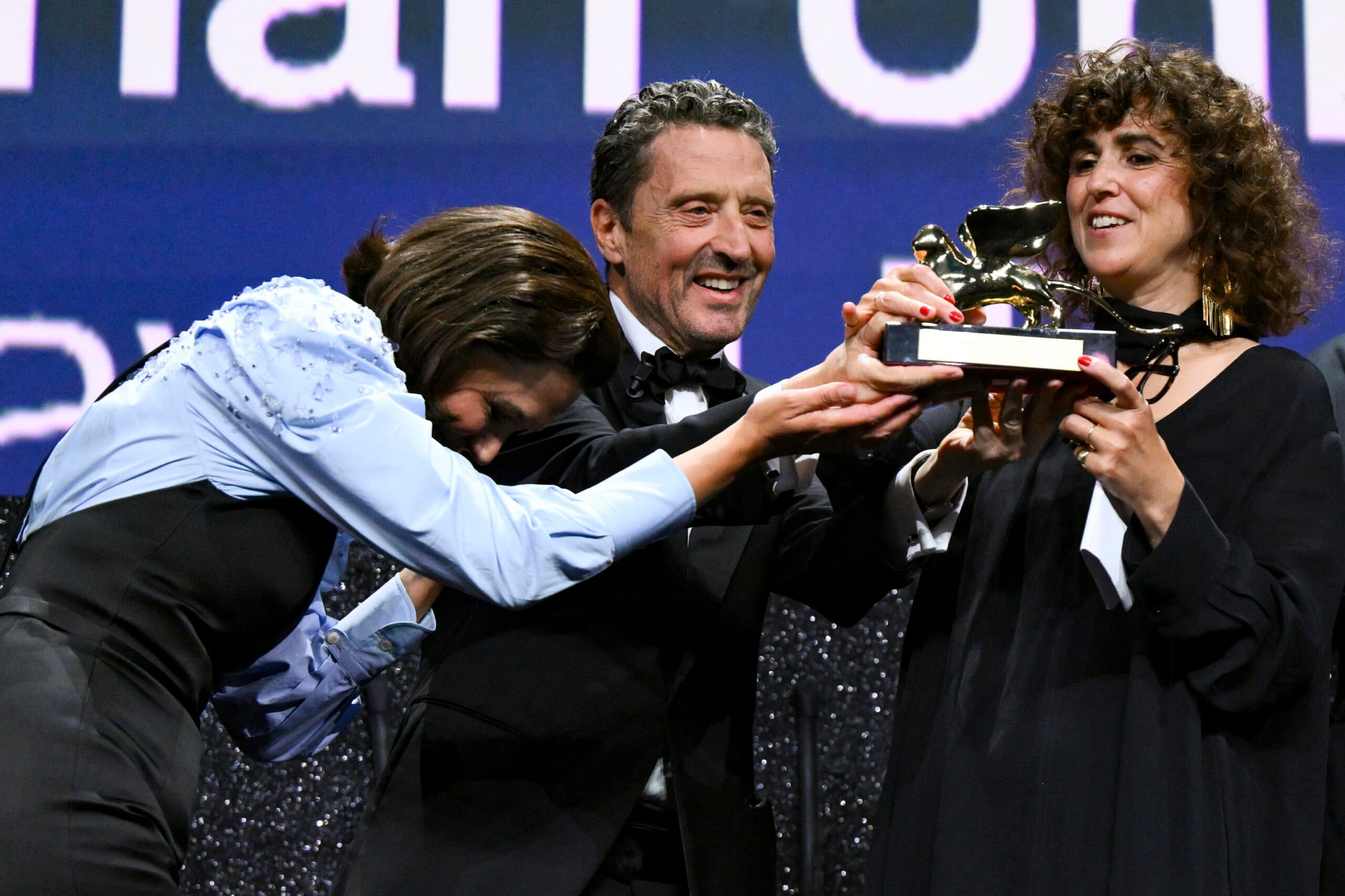 Leone d'oro a Woman Unknown la rivincita delle donne