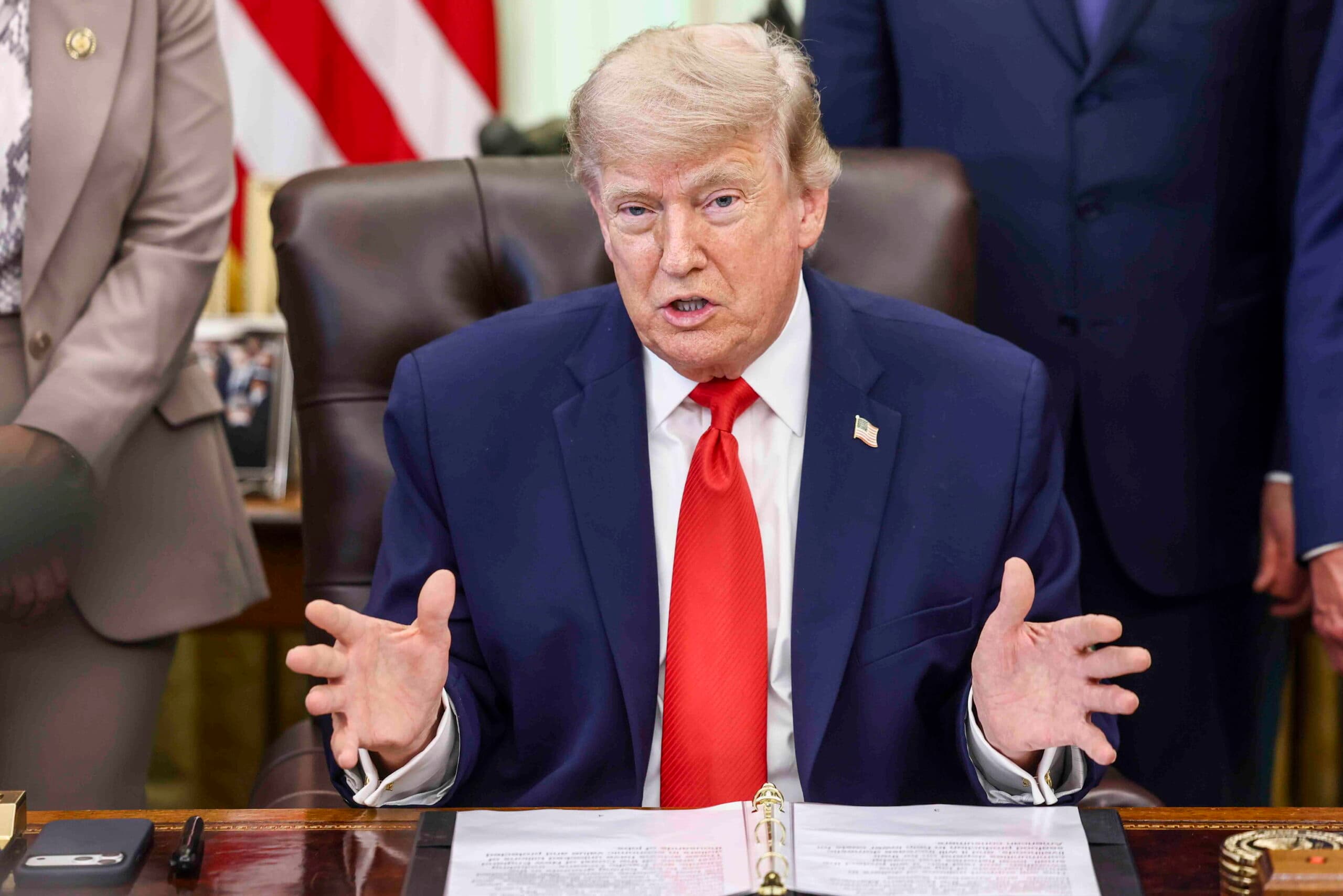 Ghalibaf, Trump stia attento a quello che dice, il nostro esercito è pronto