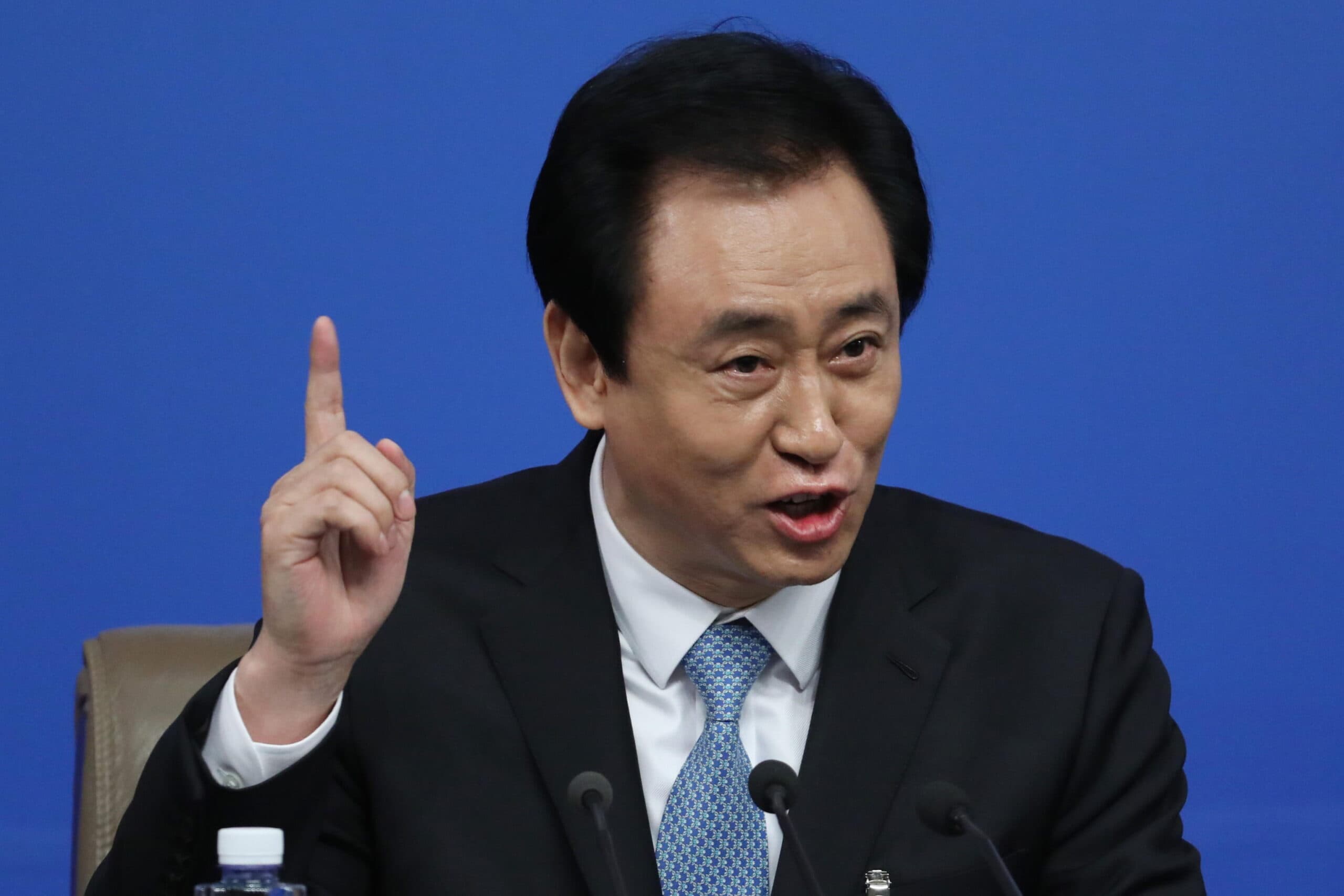 Condannato all'ergastolo il fondatore del colosso immobiliare cinese Evergrande