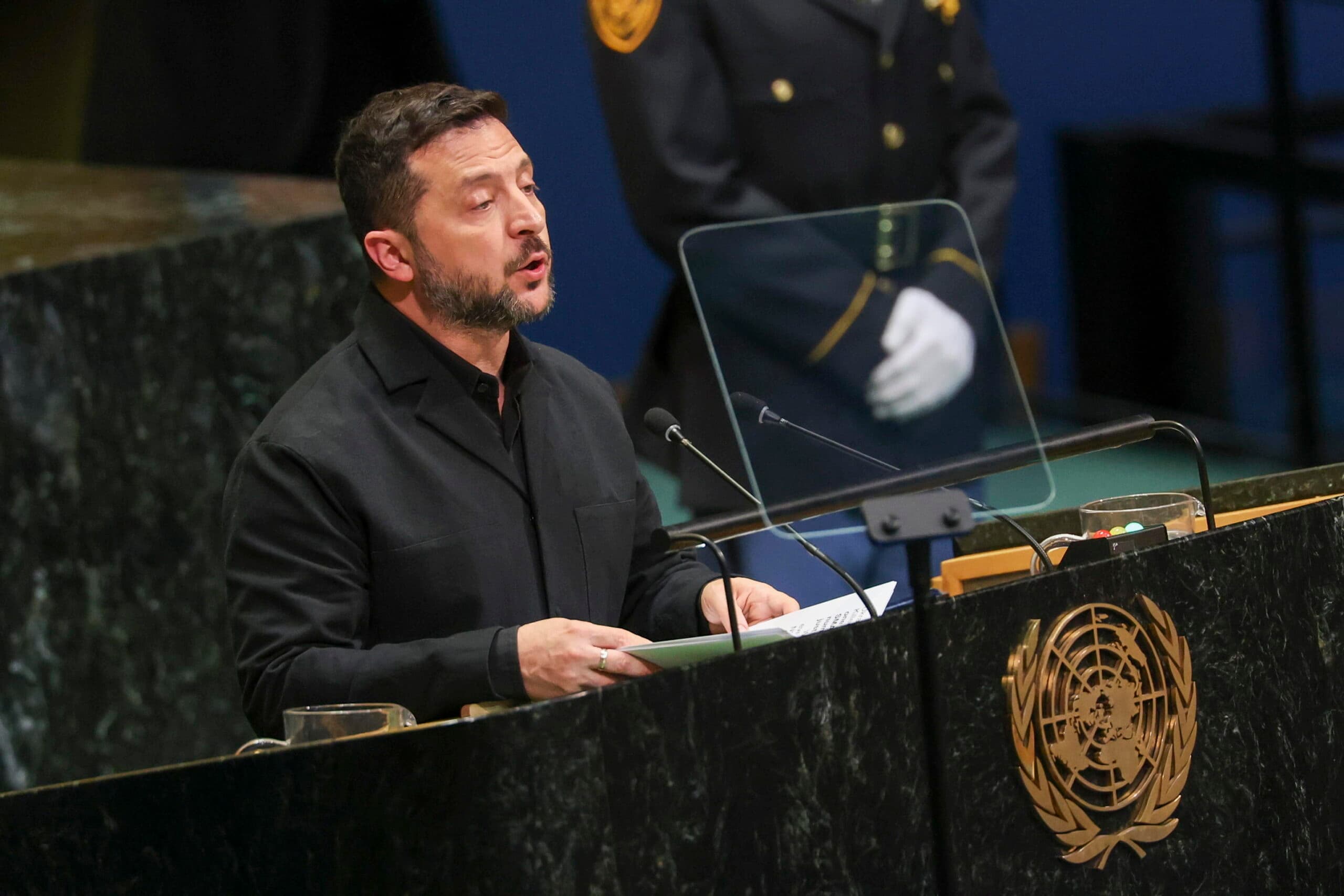 Zelensky: Putin è il paziente zero, va fermato