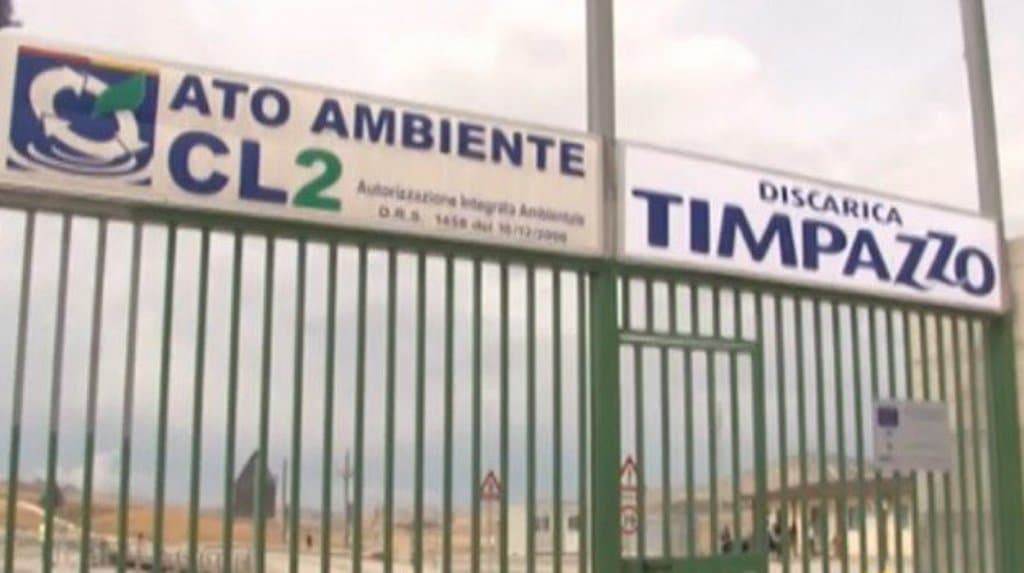 Inchiesta sulla discarica Timpazzo, il Riesame revoca i domiciliari a quattro indagati