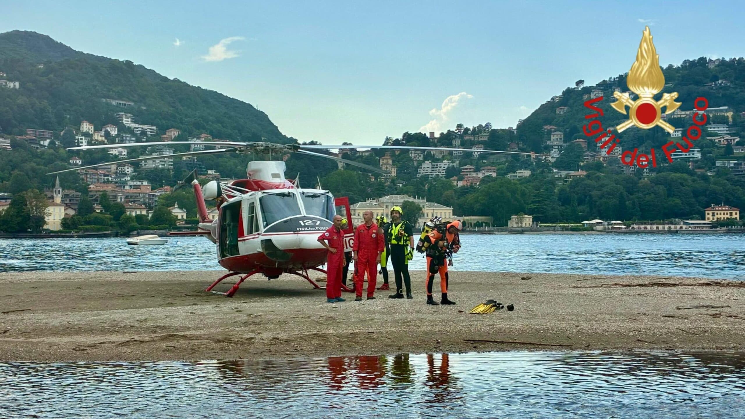 Como, una bambina si tuffa nel lago e non riemerge: ricerche in corso