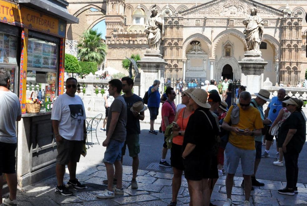 Caldo senza tregua. Sicilia avvolta in una morsa di fuoco
