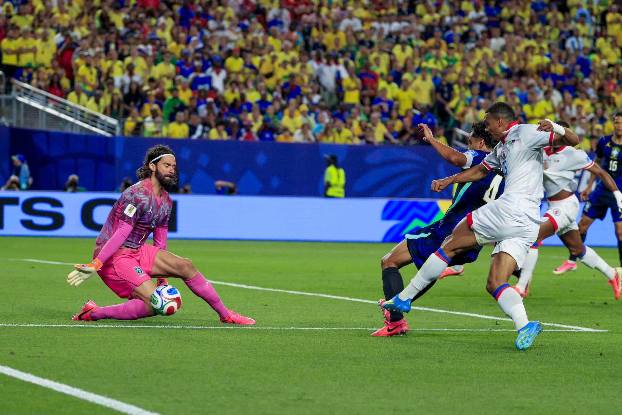 Il Brasile batte Haiti 3-0 e raggiunge il Marocco in vetta