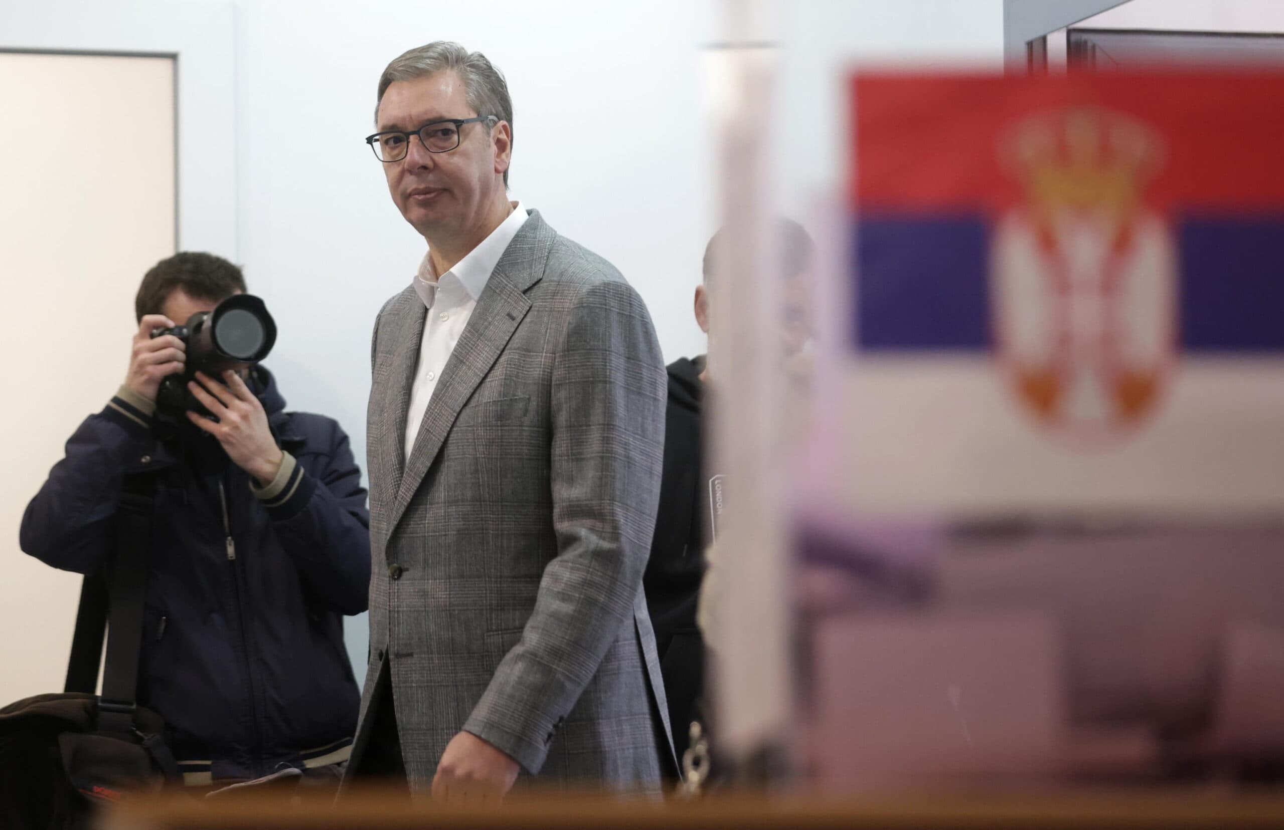 Elezioni in Serbia: vince la Lista Studentesca, Vucic riconosce la sconfitta