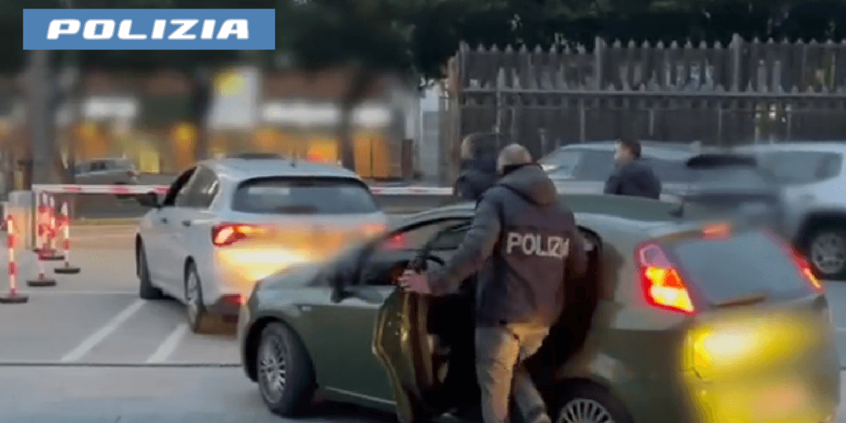 Rapinano un corriere per rubare le sigarette, arrestati due catanesi