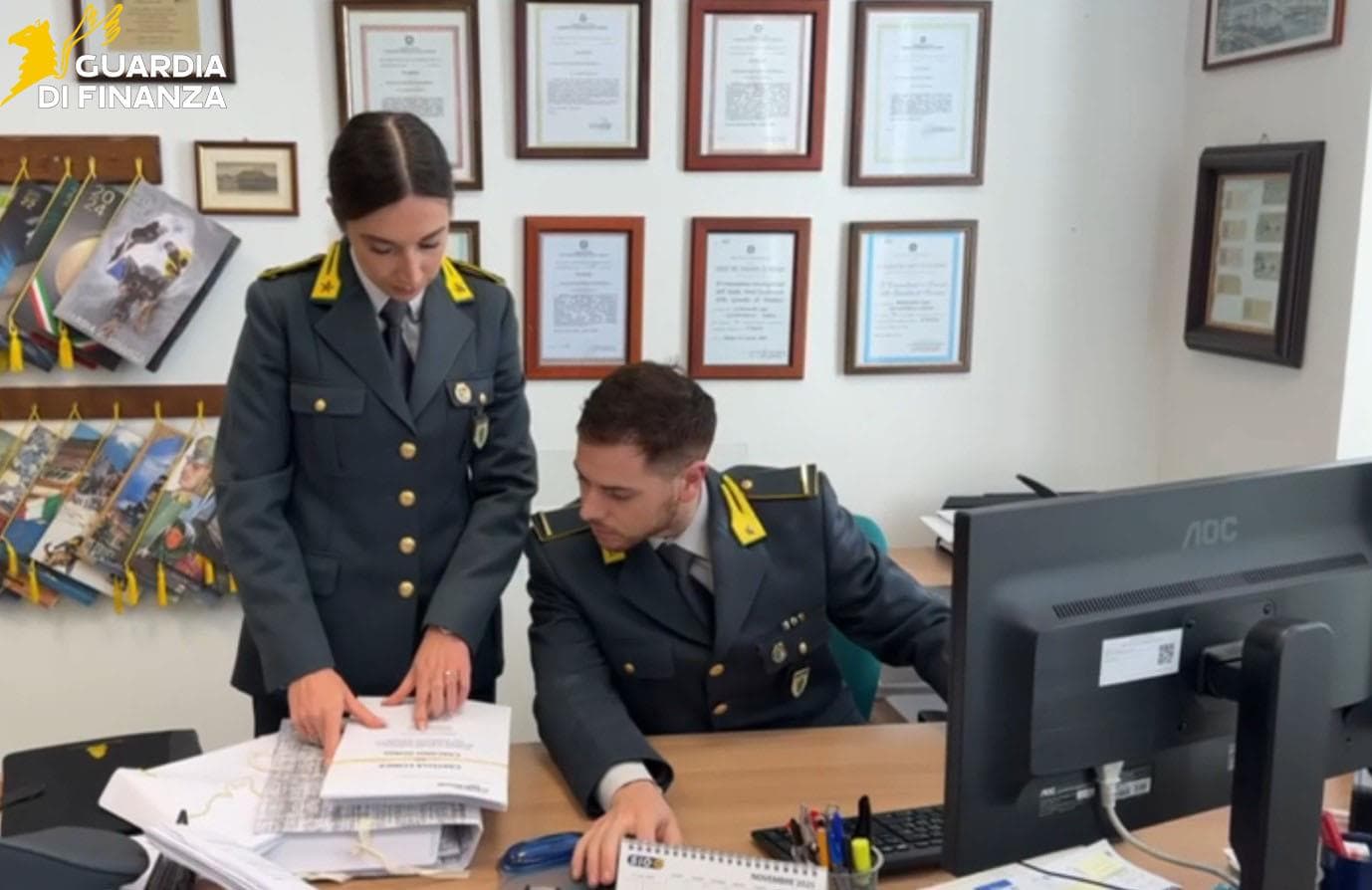 Maxi frode fiscale all'Ue, arresti e un sequestro da 11 milioni