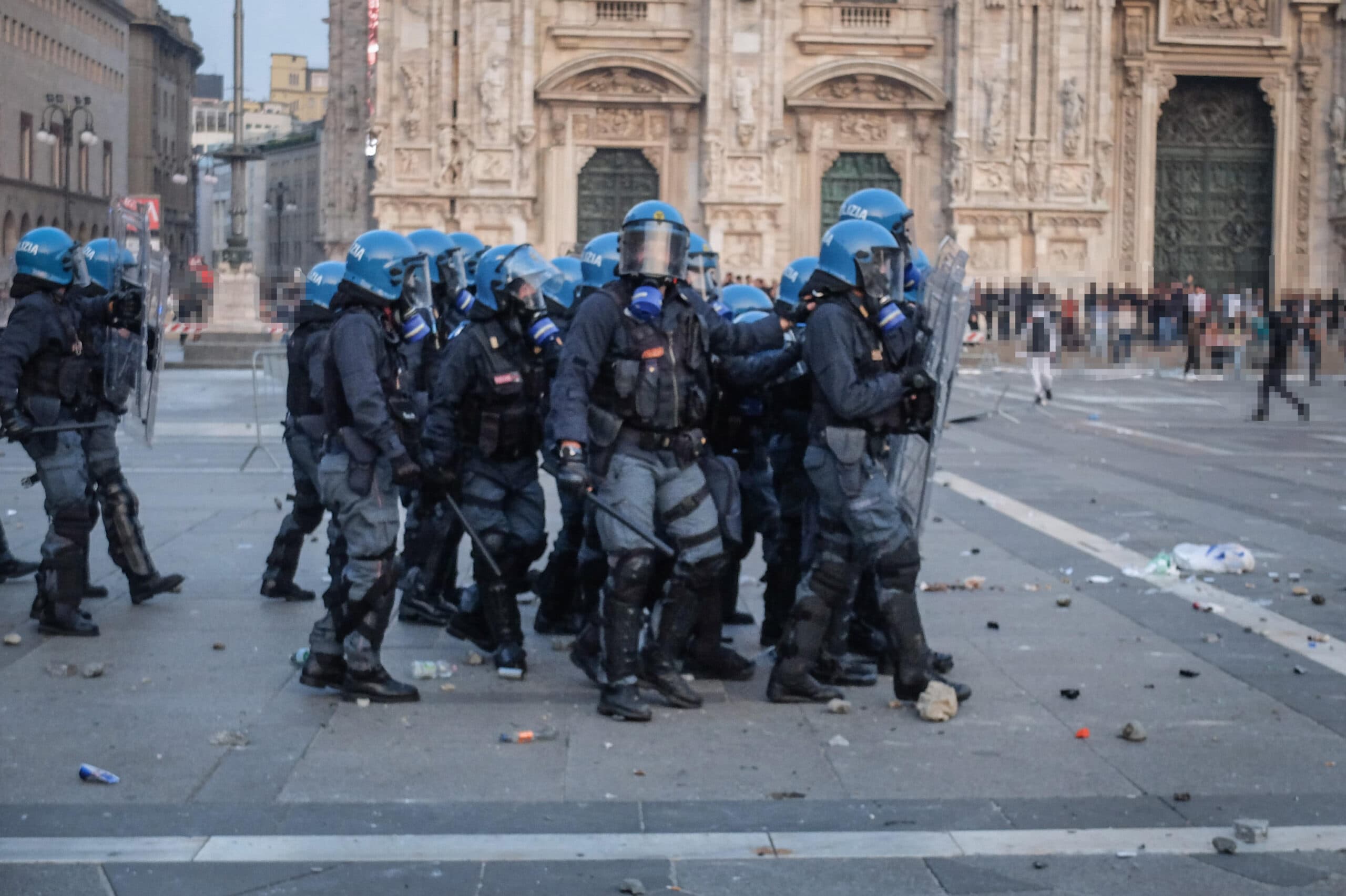 Corteo e proteste, il Tg1: trovata la «mente» della pagina «Movimento 17 ottobre»