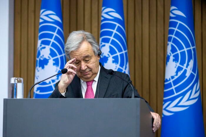 Tre uragani nel pacifico: evento raro. L'allarme dell'Onu: pericolo climatico estremo