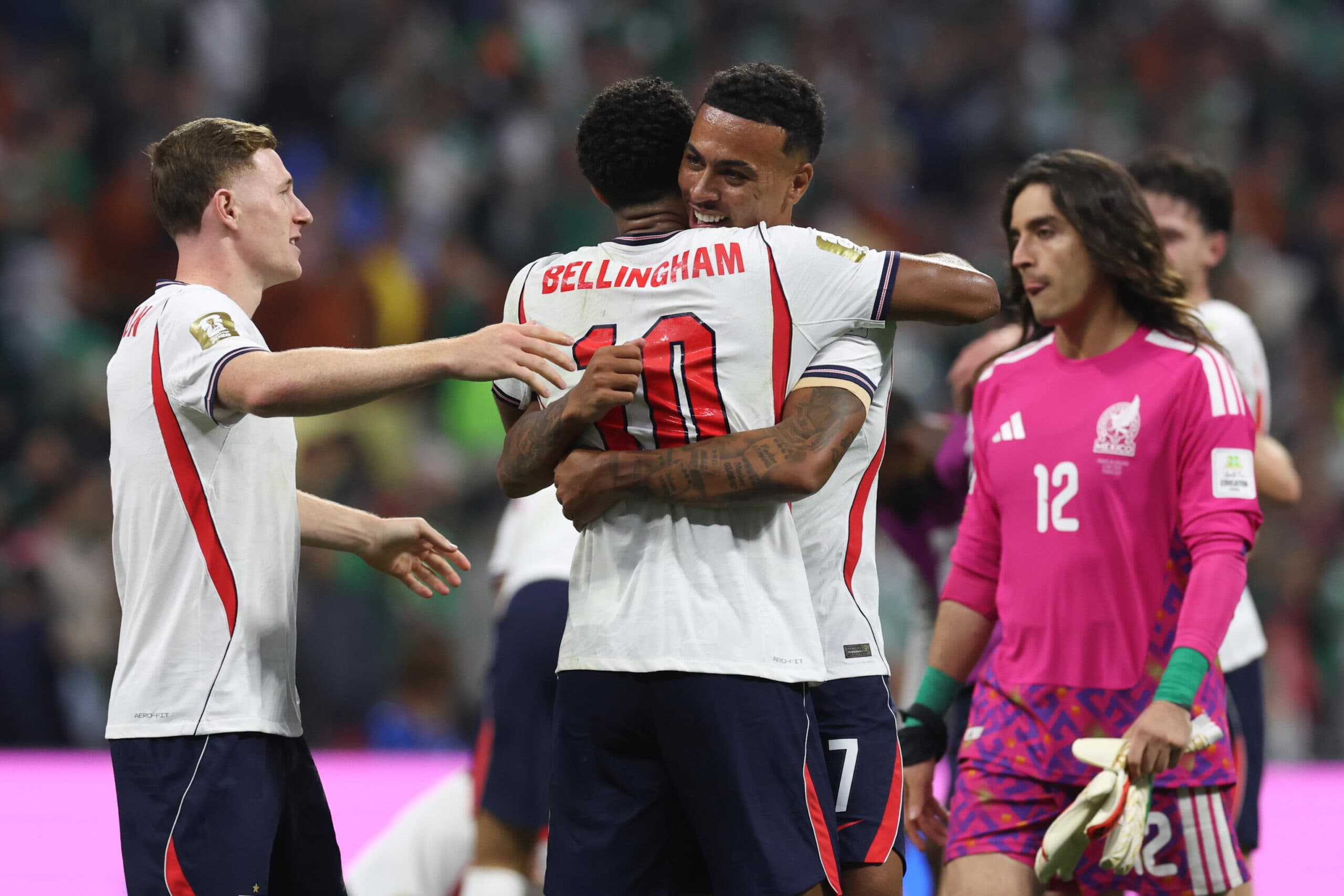 L'Inghilterra soffre e vince, Messico eliminato: all'Azteca finisce 3-2