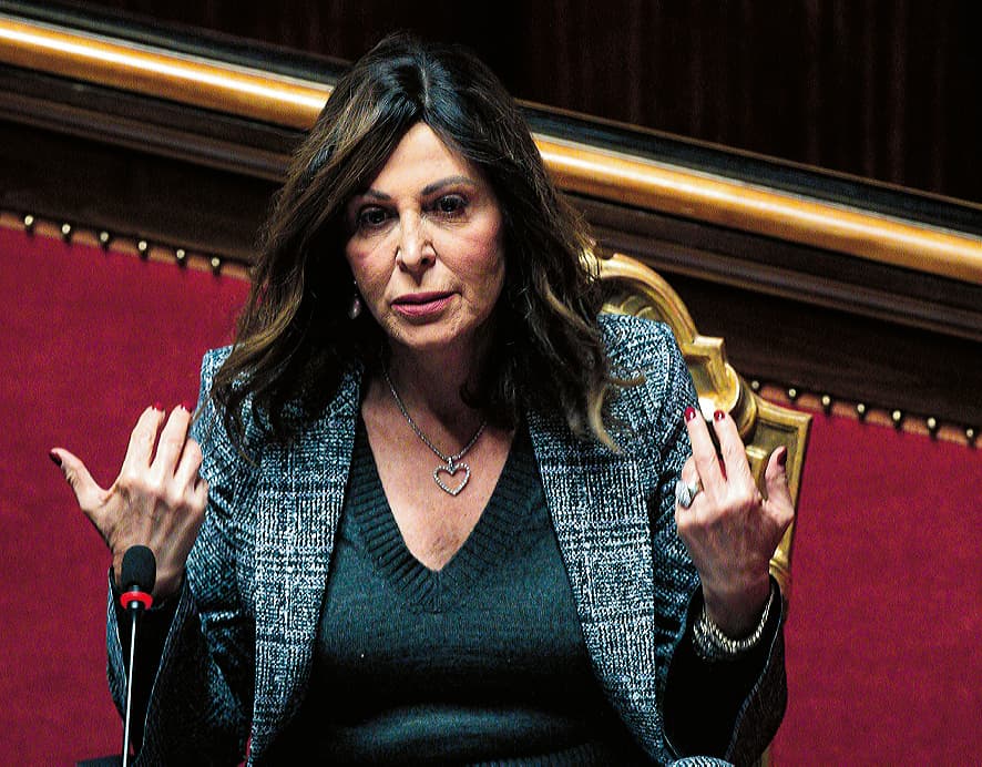 «Bancarotta e truffa allo Stato», i pm chiedono il processo per Santanchè