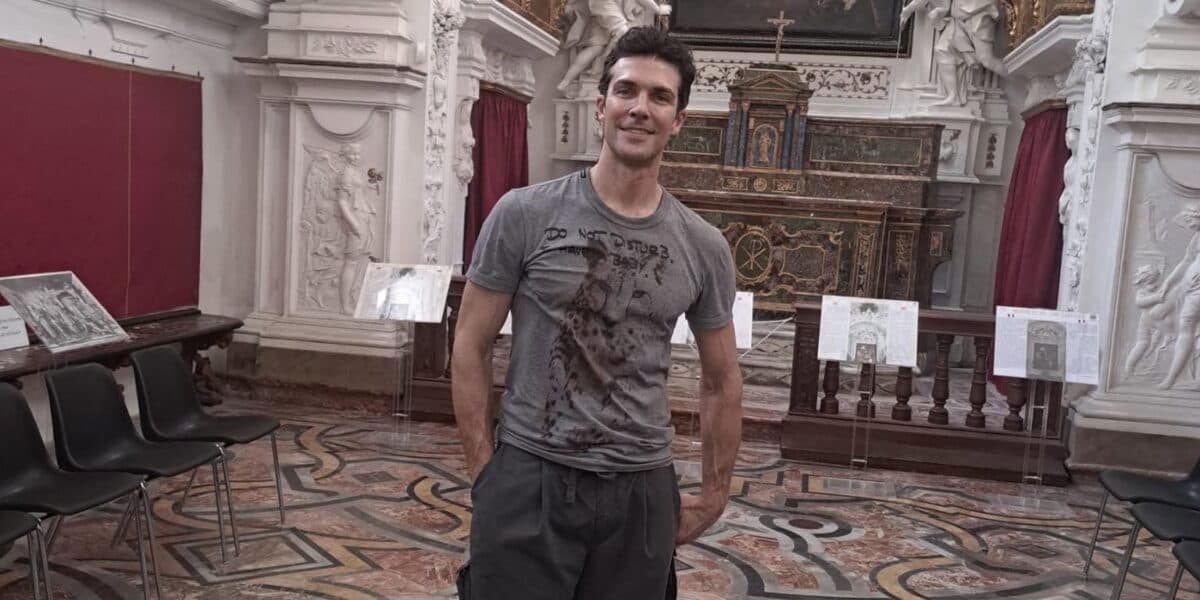 Palermo, l'omaggio di Roberto Bolle al Caravaggio rubato