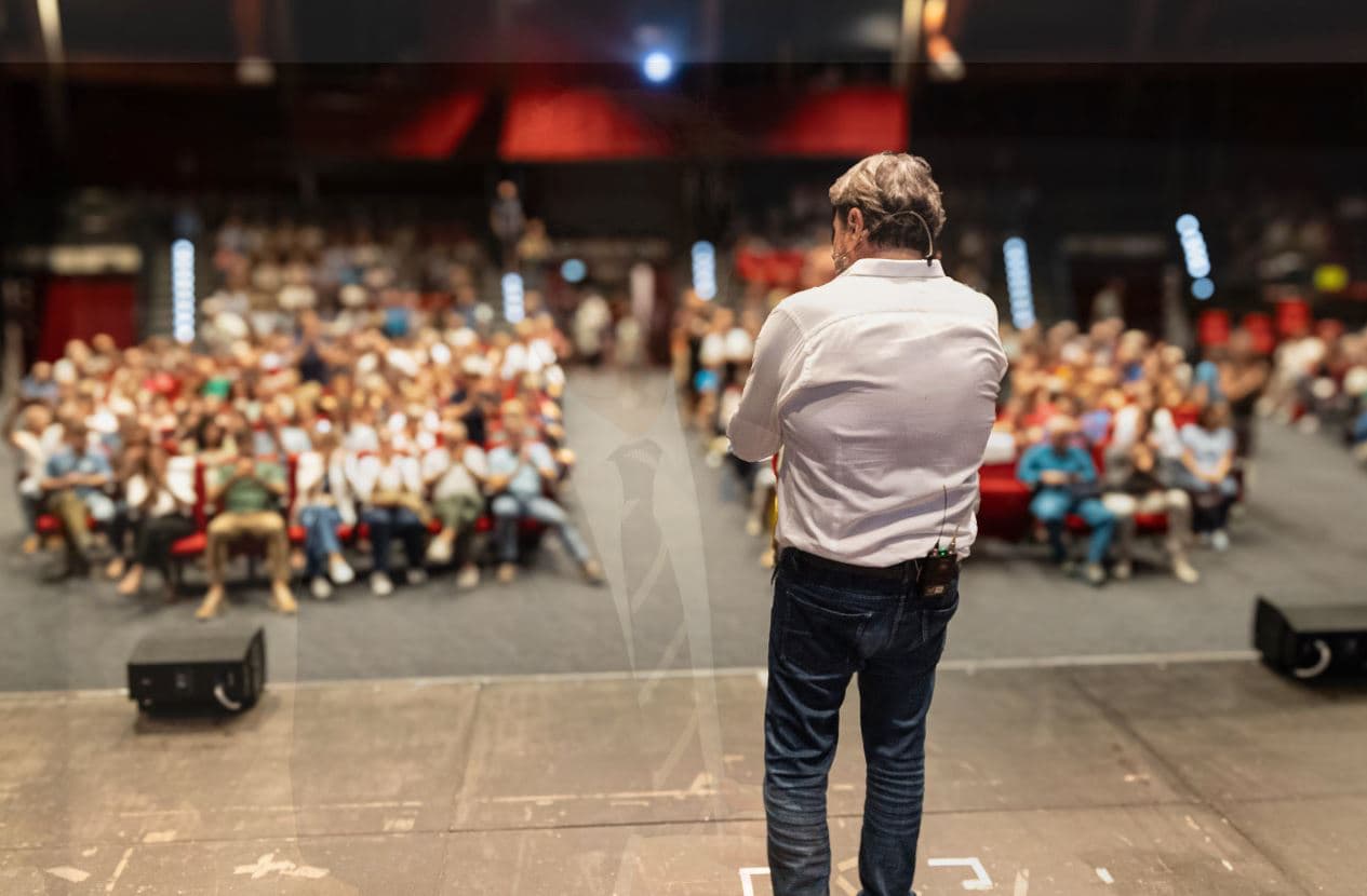 Ranucci ad Asiago: «Ho perso credibilità? Grazie per essere qui». E intanto scoppia il caso Camuso