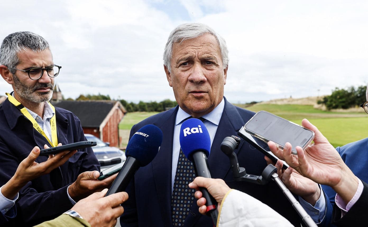 Tajani: «Anche l'Italia è un possibile target degli attacchi ibridi russi»