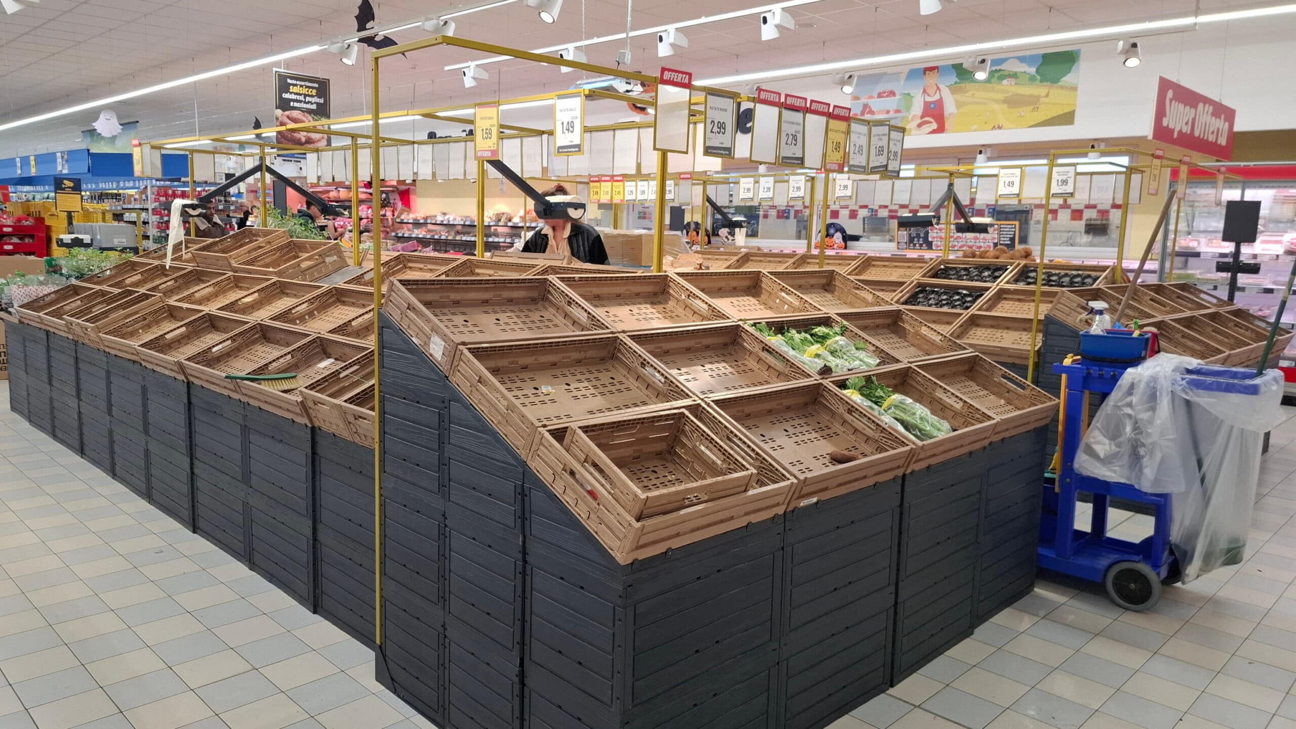 Protesta Tir e agricoltori, ritardi e carenze di pesce e ortofrutta al Nord