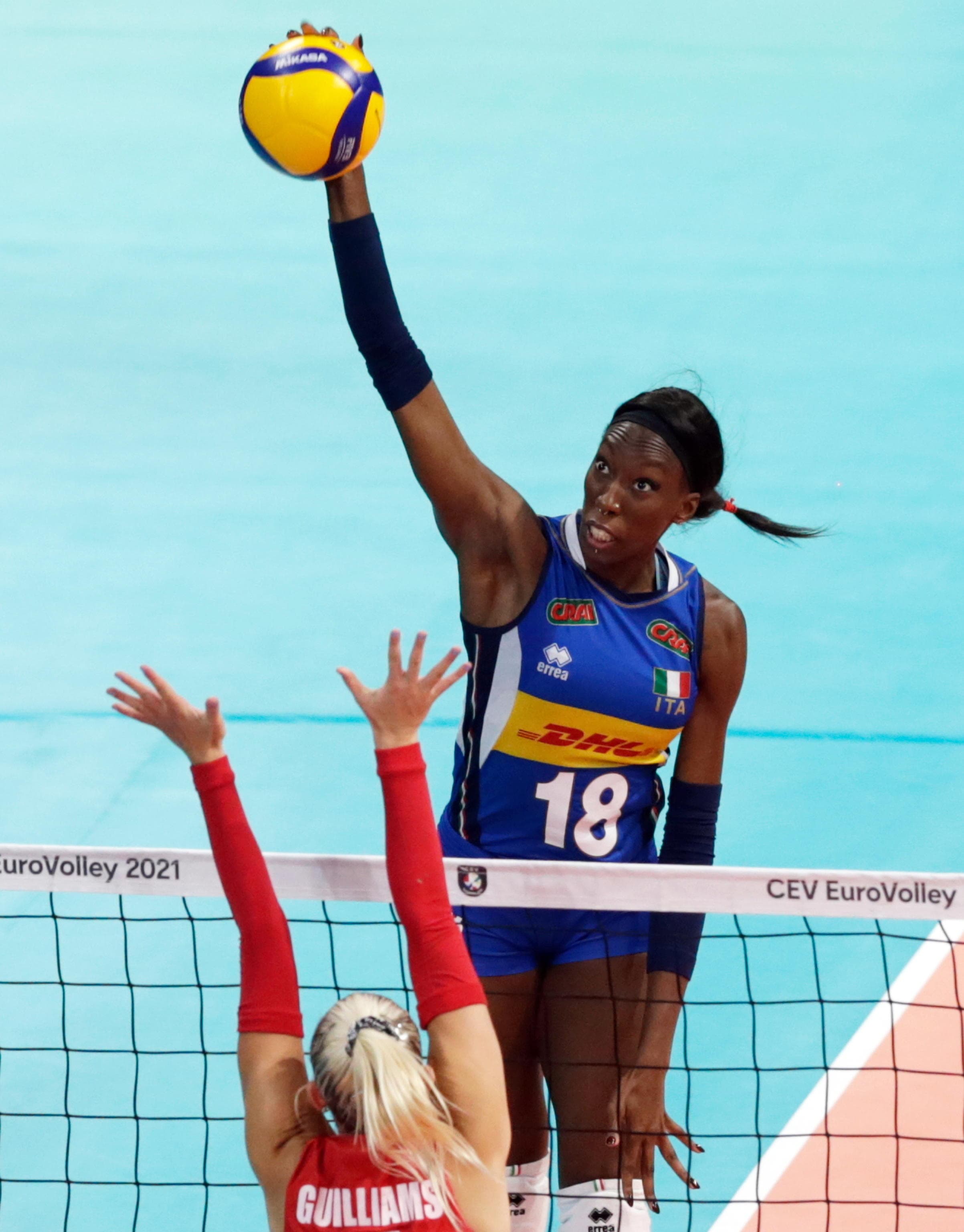 L'Italvolley di Velasco è un rullo compressore. Cinque vittorie su cinque agli Europei