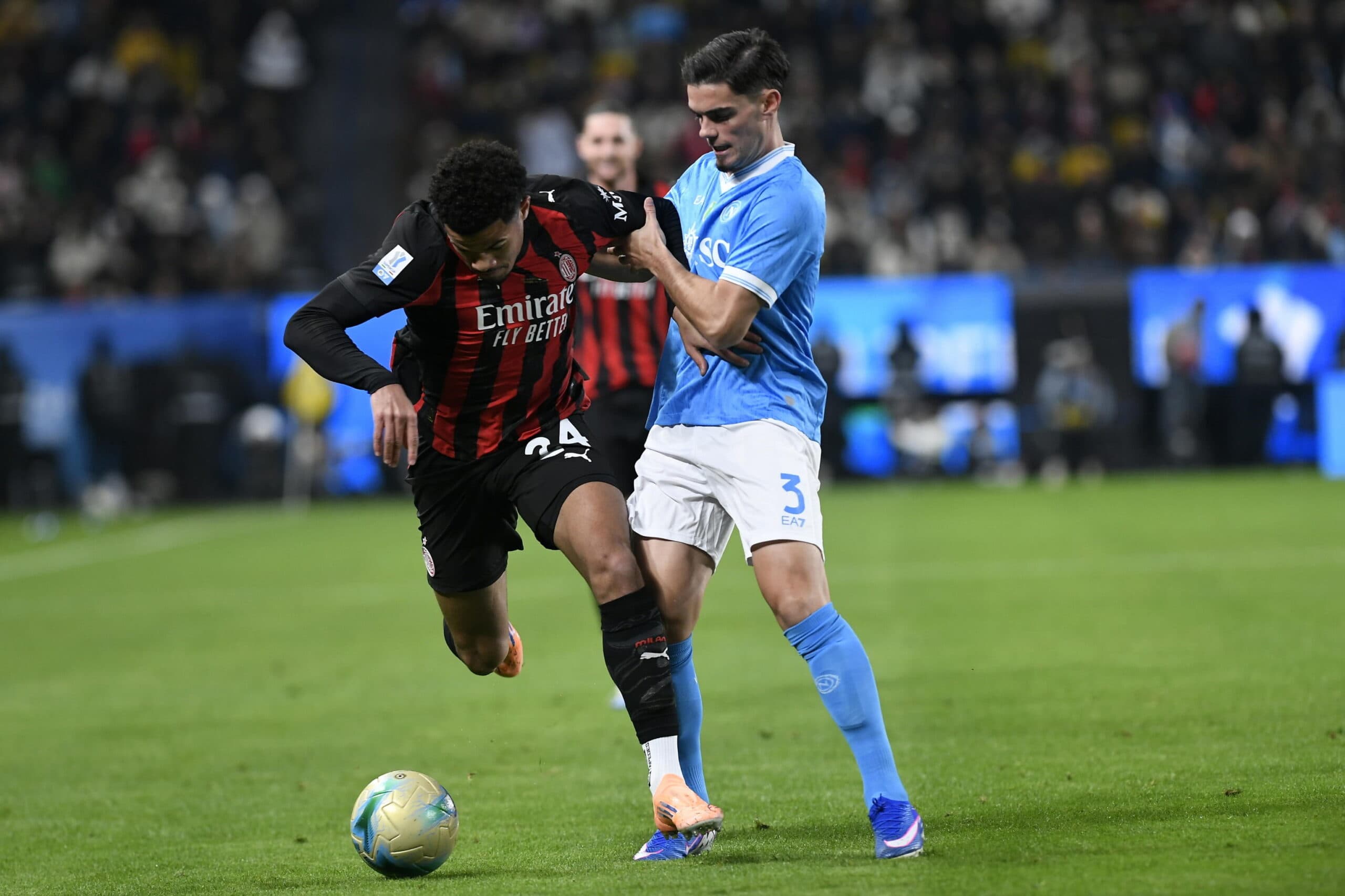 Supercoppa: Hojlund affonda il Milan, il Napoli vola in finale