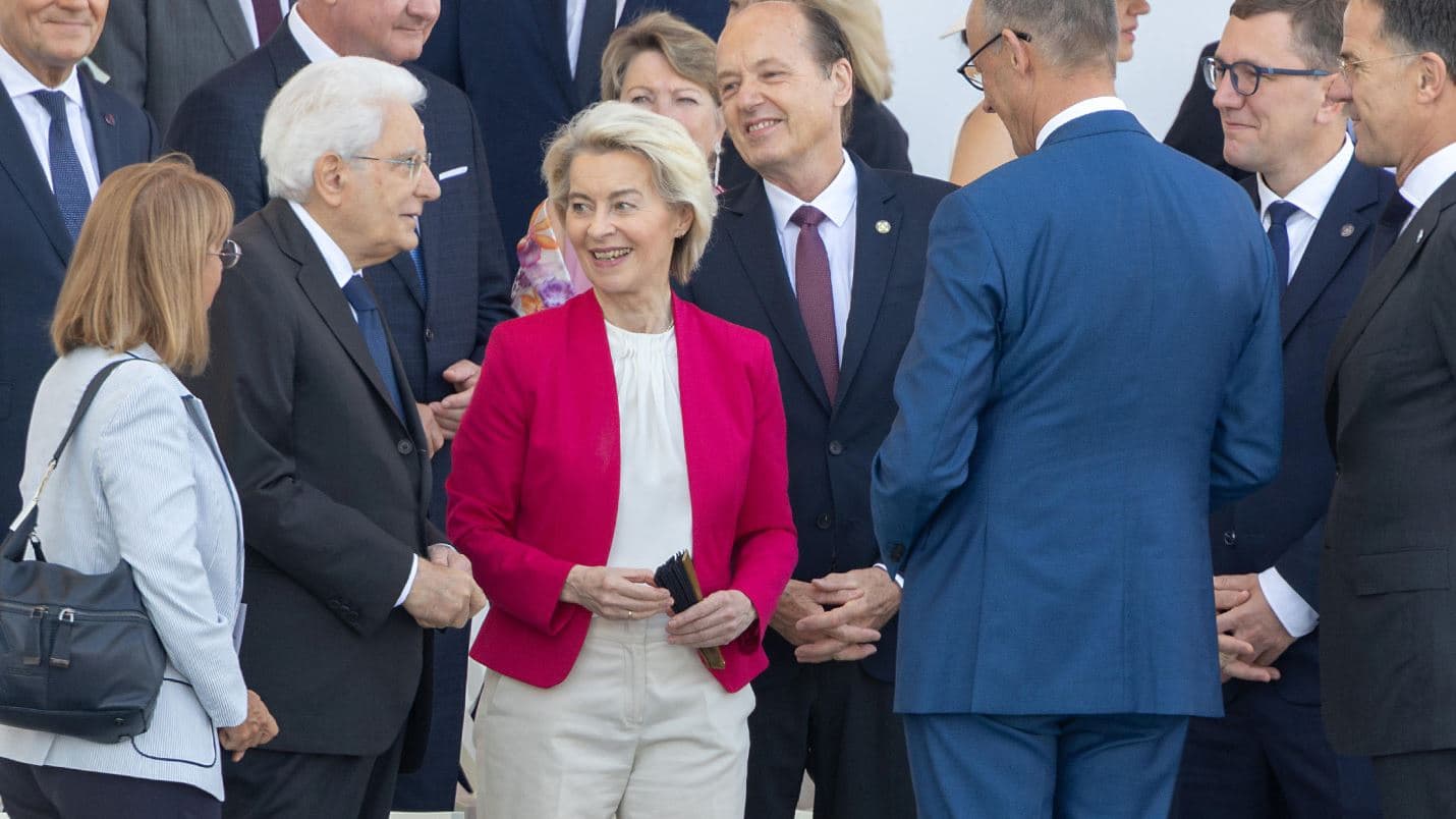 Mattarella alla Festa nazionale francese del 14 luglio