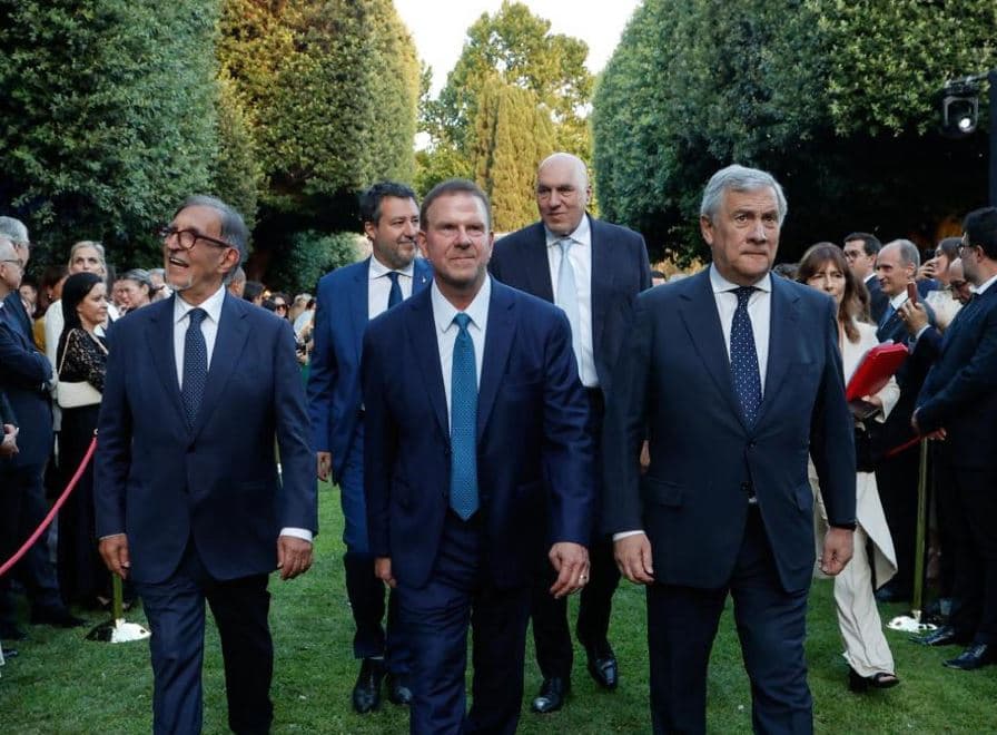 L'ambasciatore Usa in Italia replica a Papa Leone: «immigrazione fa bene ma chi arriva si integri»