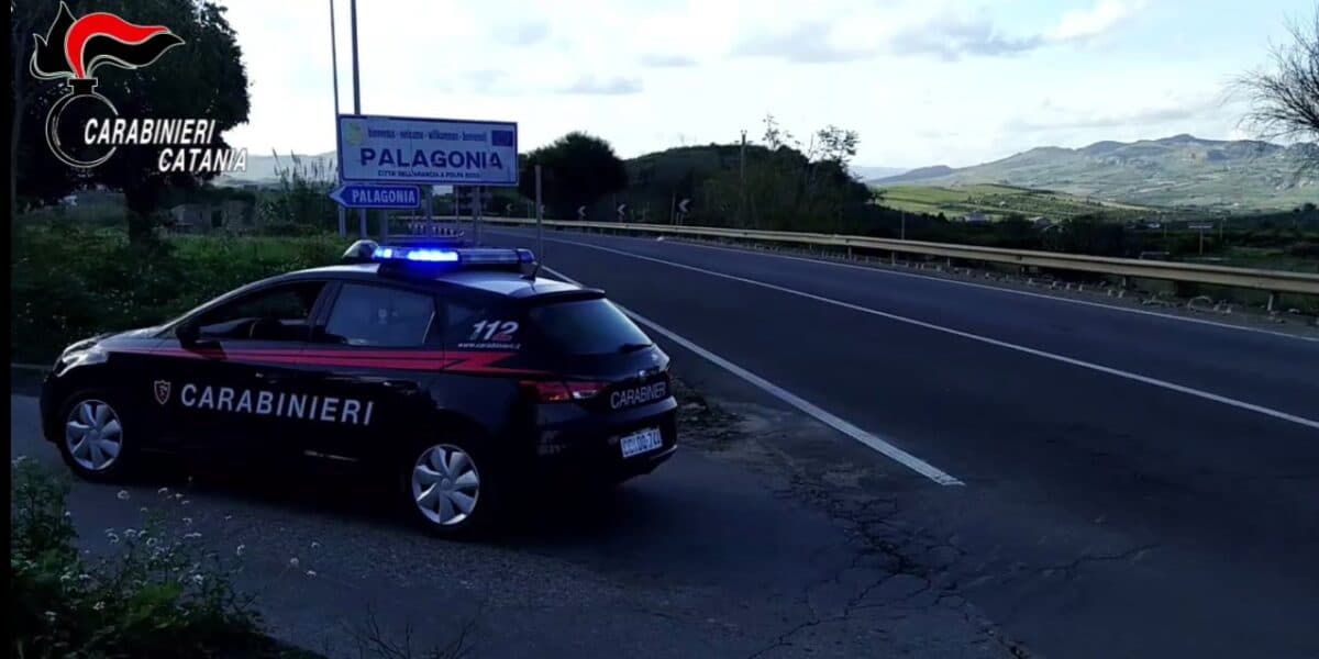 Attentato con molotov a Palagonia, in carcere un giovane di 21 anni