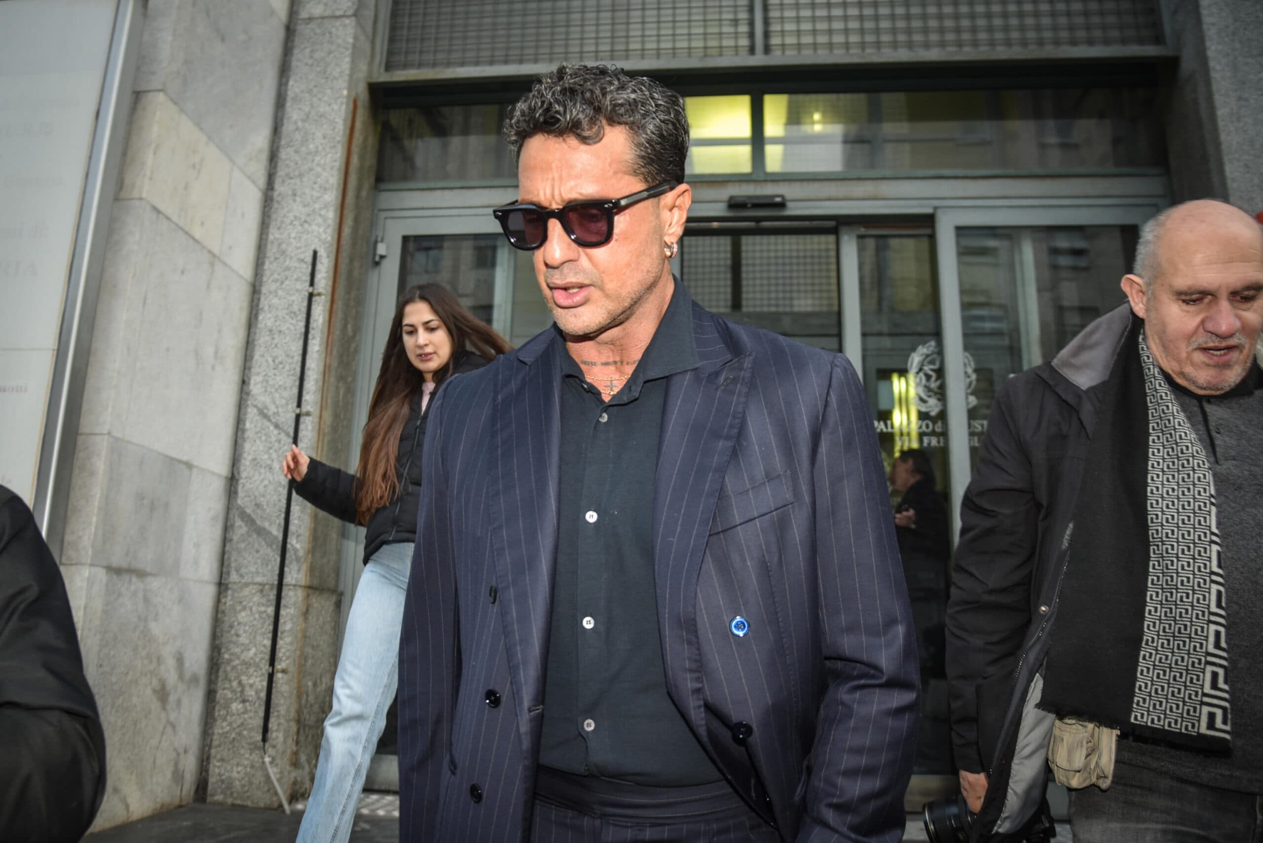 «Diffamata da Fabrizio Corona», Meloni pronta a testimoniare in aula a Milano