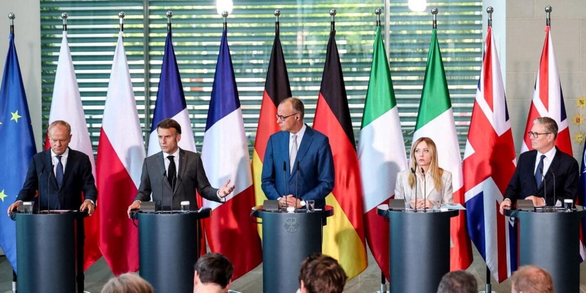 Meloni al vertice di Berlino: rafforziamo la componente europea della Nato