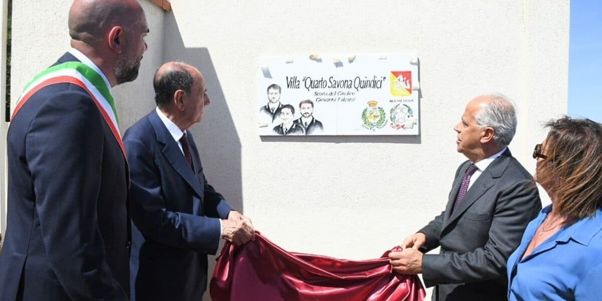 Bagheria, inaugurata la villa «Quarto Savona Quindici»