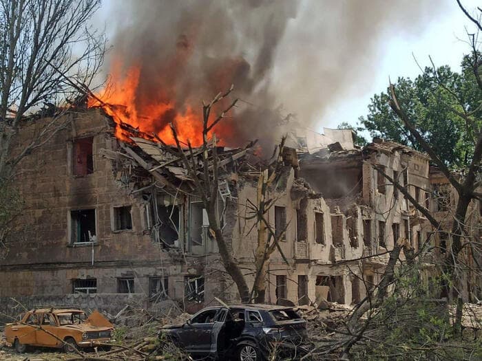 Russia-Ucraina, riprendono i raid dopo tre giorni di tregua