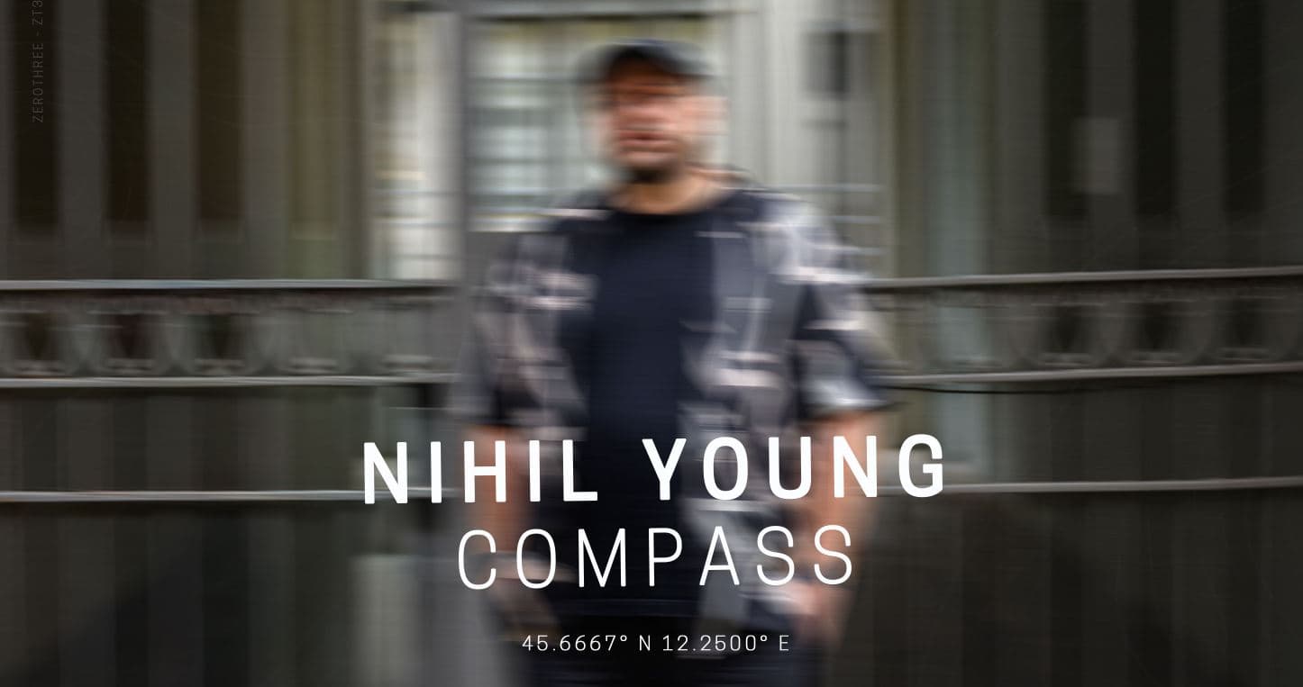 Nihil Young pubblica «Compass», il suo album di debutto. Un viaggio emotivo tra melodia e ricordi